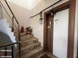 Merkezi Konumda Yüksek Tavan Satılık 180 M2 Dubleks Daire — fotoğraf 30