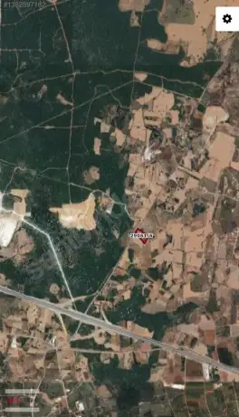 Başköy De 60 Lık Yola Cepheli Satılık 12643 M2 Tek Tapu Arazi — fotoğraf 2
