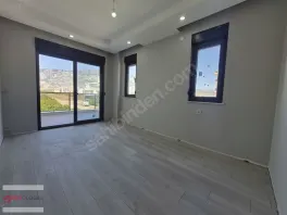 Red Globalden Kırkgöz Cad.Yakını Geniş 2+1 Daire — fotoğraf 12