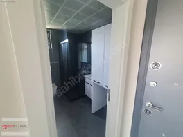 Red Globlden Merkezi Konumda Ara Kat Kiralık 1+1 Daire — fotoğraf 8