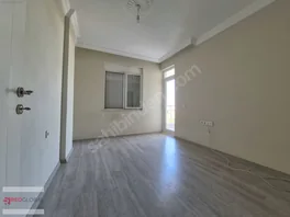Red Globalden Atatürk Cad.Üzerinde Kiralık 3+1 Geniş Daire — fotoğraf 4