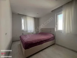 Merkezi Konum Kombili Cam Balkonlu Full Eşyalı Kiralık 1+1 Daire — fotoğraf 12
